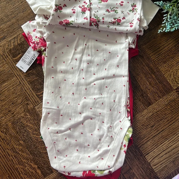 THE CHILDREN’S PLACE Bodysuits - Picture 3 of 6